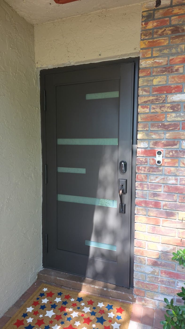 Single door installation