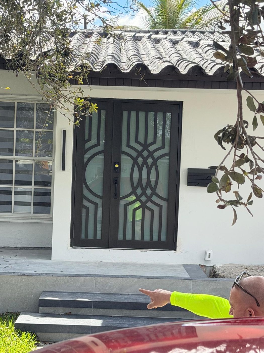 Door with sidelites